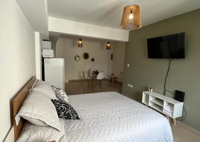 Departamento Completo, 25 De Mayo